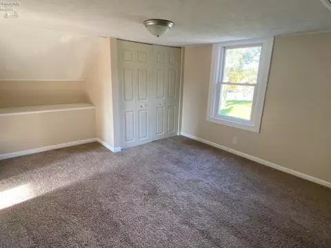 703 Vine St, Clyde, OH 43410 photo 5