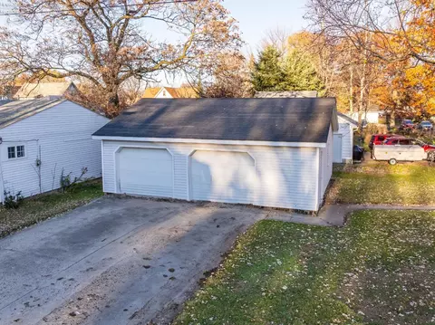 253 W Maple St, Clyde, OH 43410 photo 30