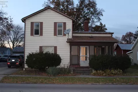25 Milan Ave, Monroeville, OH 44847