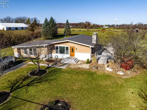 154 Lake Holiday Ln, Willard, OH 44890 photo 18