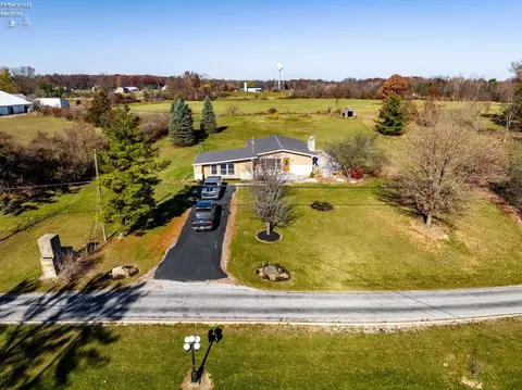 154 Lake Holiday Ln, Willard, OH 44890 photo 19