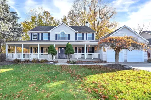 4347 Linda Dr, Vermilion, OH 44089