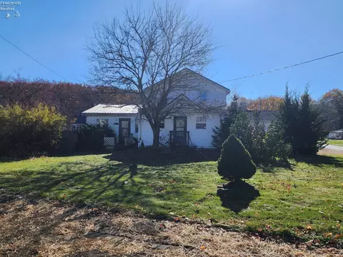 334 Monroe St, Monroeville, OH 44847
