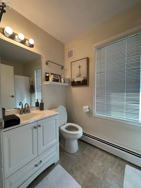 421 Williams, Huron, OH 44839 photo 16