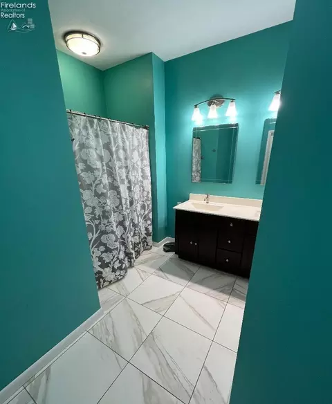 730 Beach Dr, Willard, OH 44890 photo 12