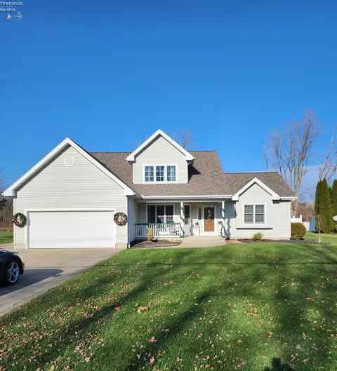 5625 Mccartney Rd, Sandusky, OH 44870