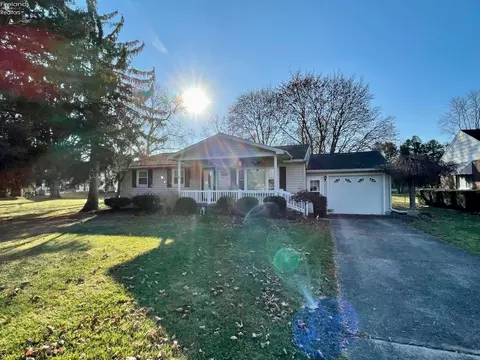 109 Cherry St, Tiffin, OH 44883