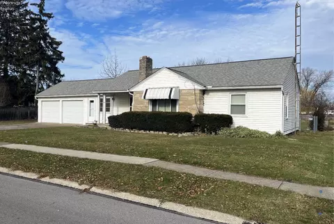 1523 Oakmont Ln #1115, Sandusky, OH 44870