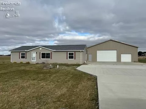 3248 County Road 213, Clyde, OH 43410