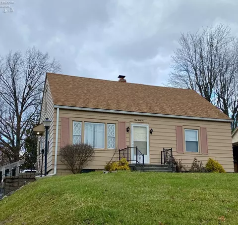 464 S Sandusky St, Tiffin, OH 44883