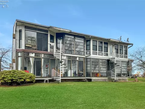 6507 Teal, Oak Harbor, OH 43449