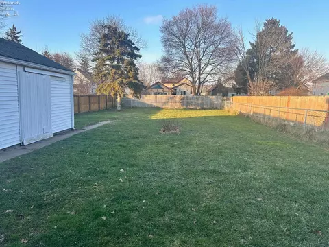 157 Bertha Ave, Clyde, OH 43410 photo 29