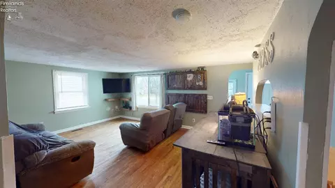 157 Bertha Ave, Clyde, OH 43410 photo 7