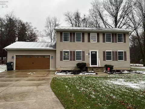 7913 Main Rd, Berlin Heights, OH 44814