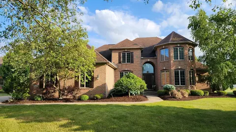 4311 Walnut Creek Ln, Sandusky, OH 44870
