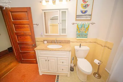 315 5th St, Elyria, OH 44035 photo 40