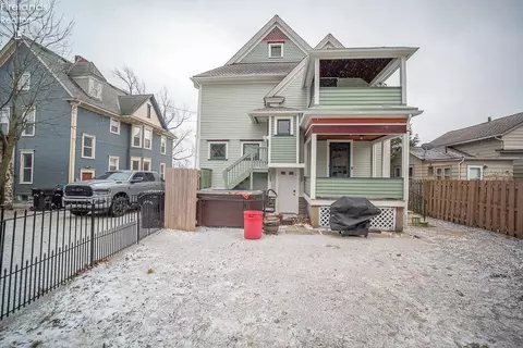 315 5th St, Elyria, OH 44035 photo 6
