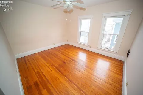 315 5th St, Elyria, OH 44035 photo 31