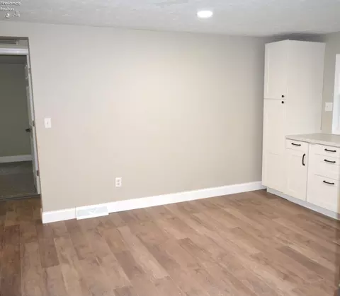 49 Glover Ave, Norwalk, OH 44857 photo 7