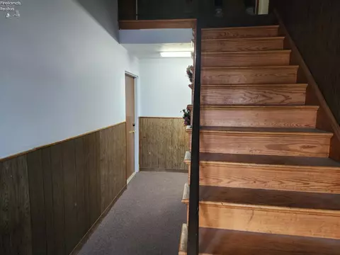 Entry Way - 1908 Camp St, Sandusky, OH 44870 photo 2 of 3