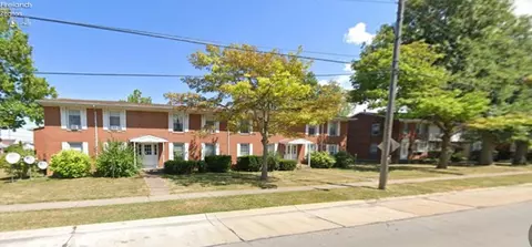 Exterior - 1908 Camp St, Sandusky, OH 44870 photo 2 of 9
