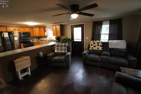 44 Spring St, Norwalk, OH 44857 photo 12