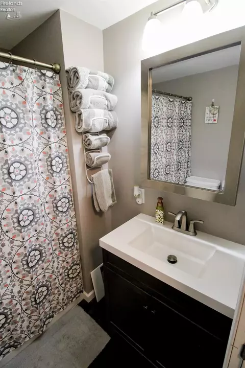 44 Spring St, Norwalk, OH 44857 photo 25