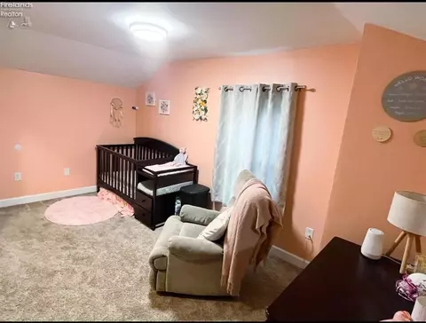 867 W Maple, Clyde, OH 43410 photo 7