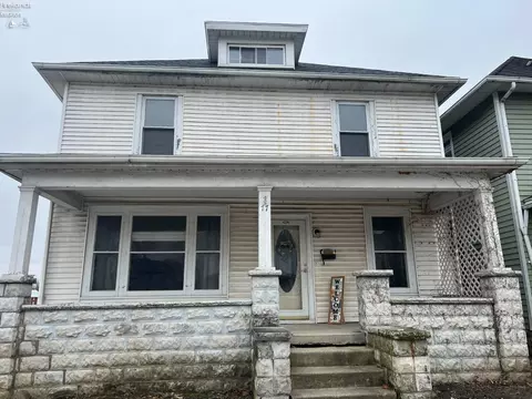 77 W Market St, Tiffin, OH 44883