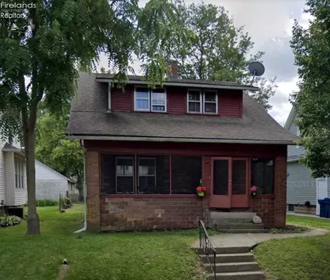 717 Linden St, Fremont, OH 43420