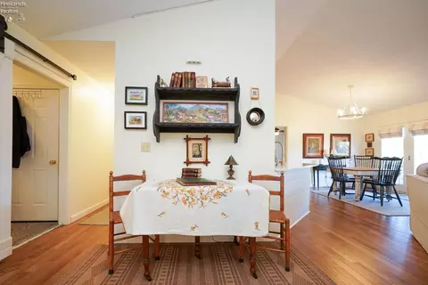 Living - 117 Caleb Dr, Clyde, OH 43410 photo 4 of 4