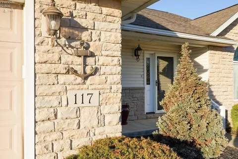 Exterior - 117 Caleb Dr, Clyde, OH 43410 photo 3 of 8
