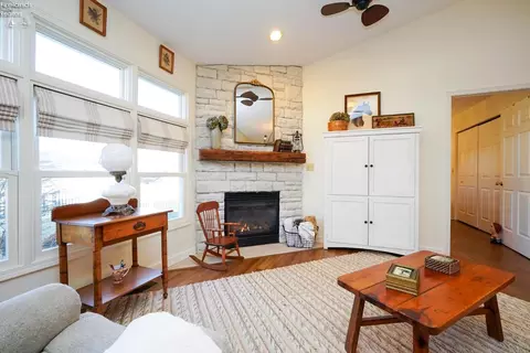 Living - 117 Caleb Dr, Clyde, OH 43410 photo 3 of 4