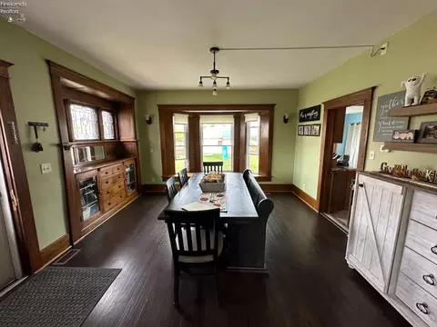 Dining - 501 Euclid St, Willard, OH 44890 photo 1 of 2