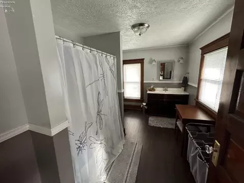 Bedroom - 501 Euclid St, Willard, OH 44890 photo 1 of 6