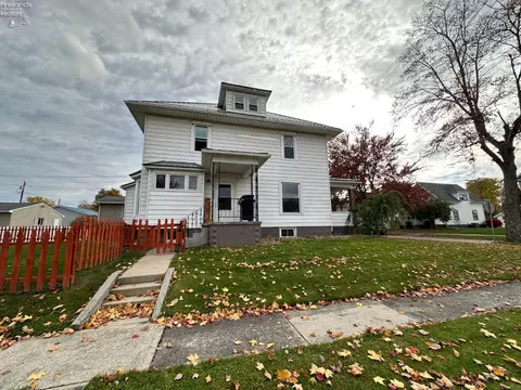Exterior - 501 Euclid St, Willard, OH 44890 photo 4 of 8
