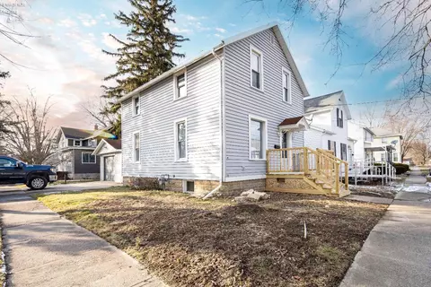 740 Whittlesey St, Fremont, OH 43420