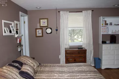 Bedroom - 730 Salem, Huron, OH 44839 photo 2 of 8
