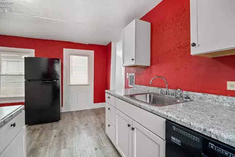 Kitchen - 136 E Main, Norwalk, OH 44857 photo 4 of 4