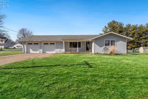 3313 Maple Ave, Castalia, OH 44824