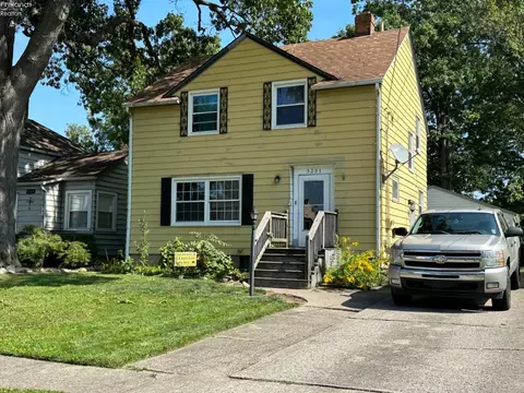 3231 Amherst Ave, Lorain, OH 44052
