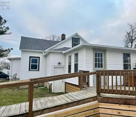 810 Force Ave, Sandusky, OH 44870 photo 2