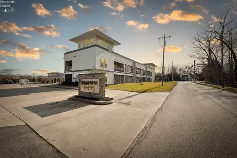 521 Langram Rd, Put In Bay, OH 43456