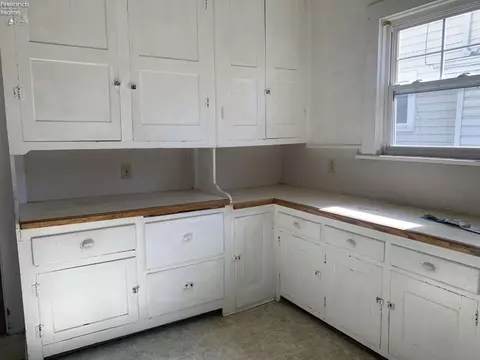Kitchen - 410 S Myrtle Ave, Willard, OH 44890 photo 1 of 3