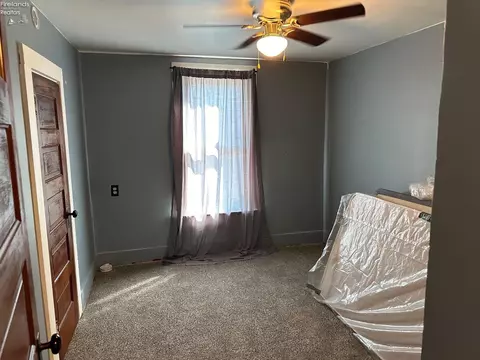 Bedroom - 271 Ott St, Clyde, OH 43410 photo 7 of 8