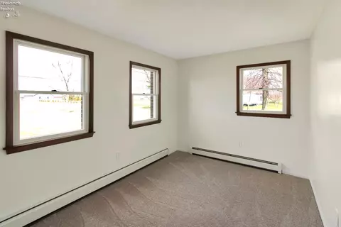 5542 E Bayshore Rd, Marblehead, OH 43440 photo 8