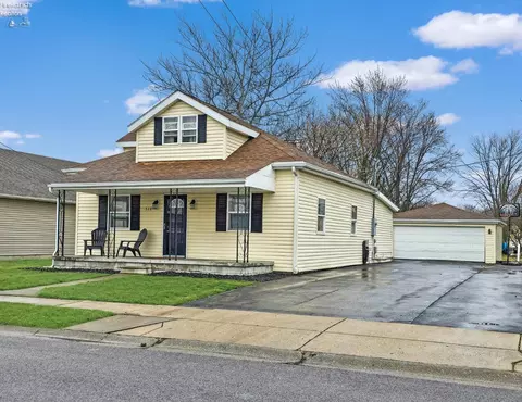 510 S Church St, Clyde, OH 43410
