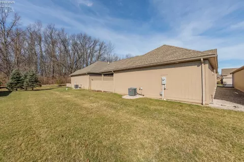 Other - 4013 Coventry Cir, Huron, OH 44839 photo 11 of 15