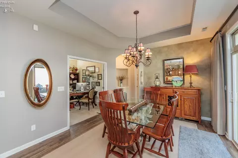 Dining - 4013 Coventry Cir, Huron, OH 44839 photo 3 of 4