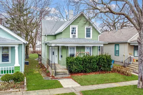 1519 Pearl St, Sandusky, OH 44870